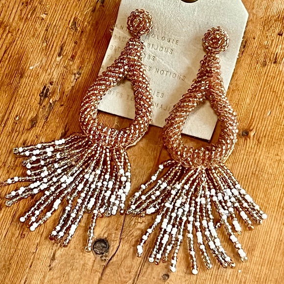 NWT Anthropologie Deepa Beaded Tassel Hoop Chandeliers - Picture 4 of 16